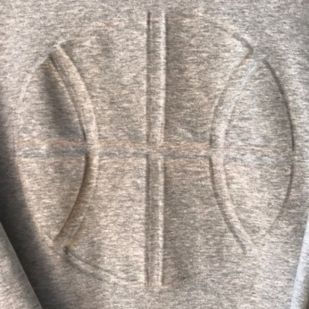 H&M "Basketball" Embossed Sweatshirt (Gray) - Picture 3 of 6
